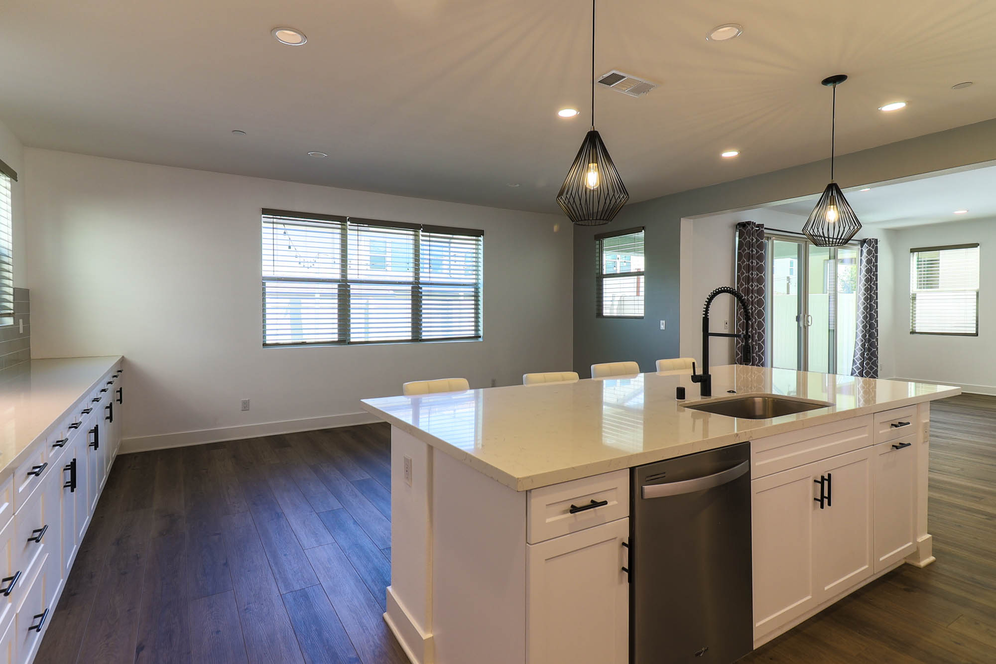 Kitchen island and dining area photo