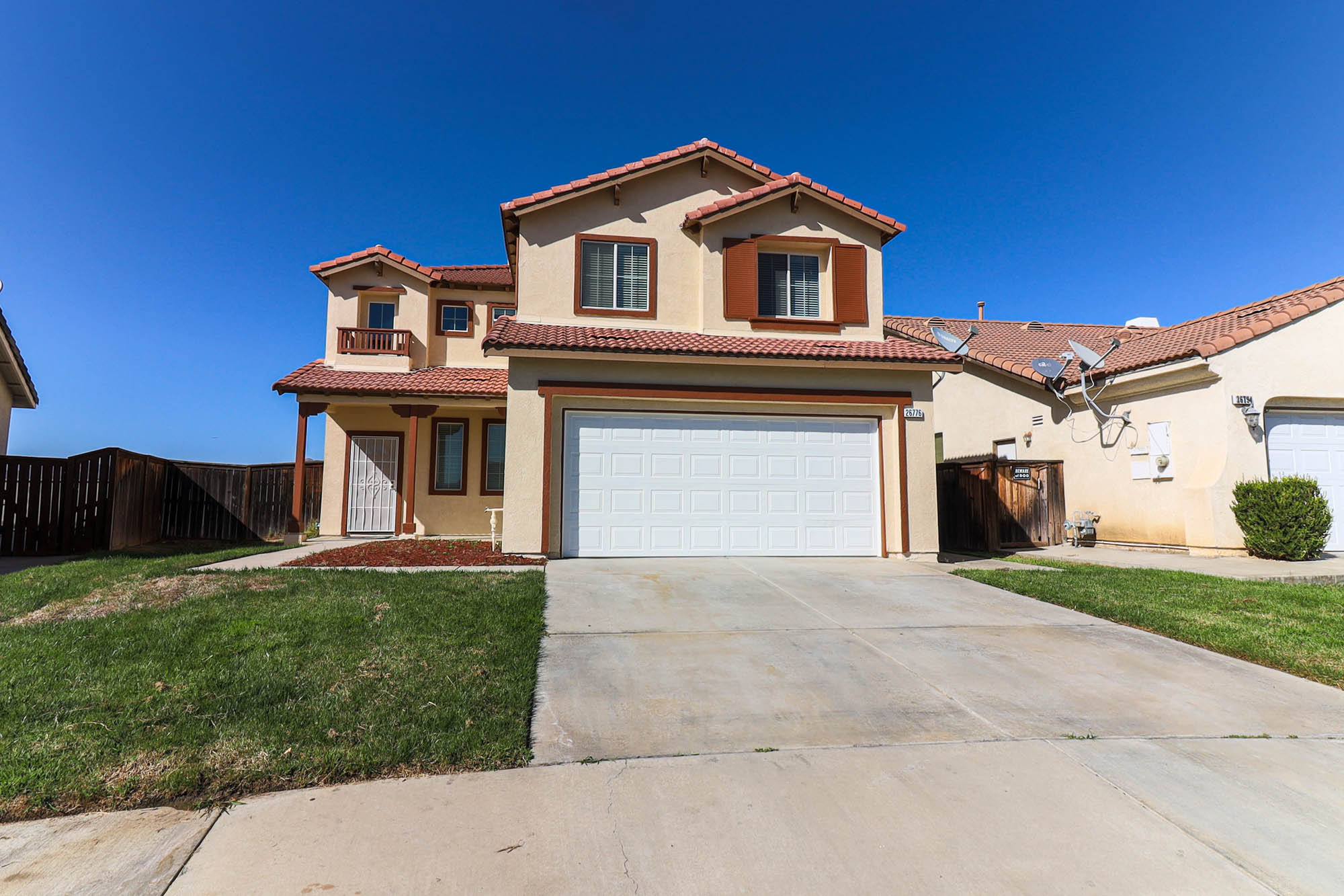 Vista Allegra front of home photo