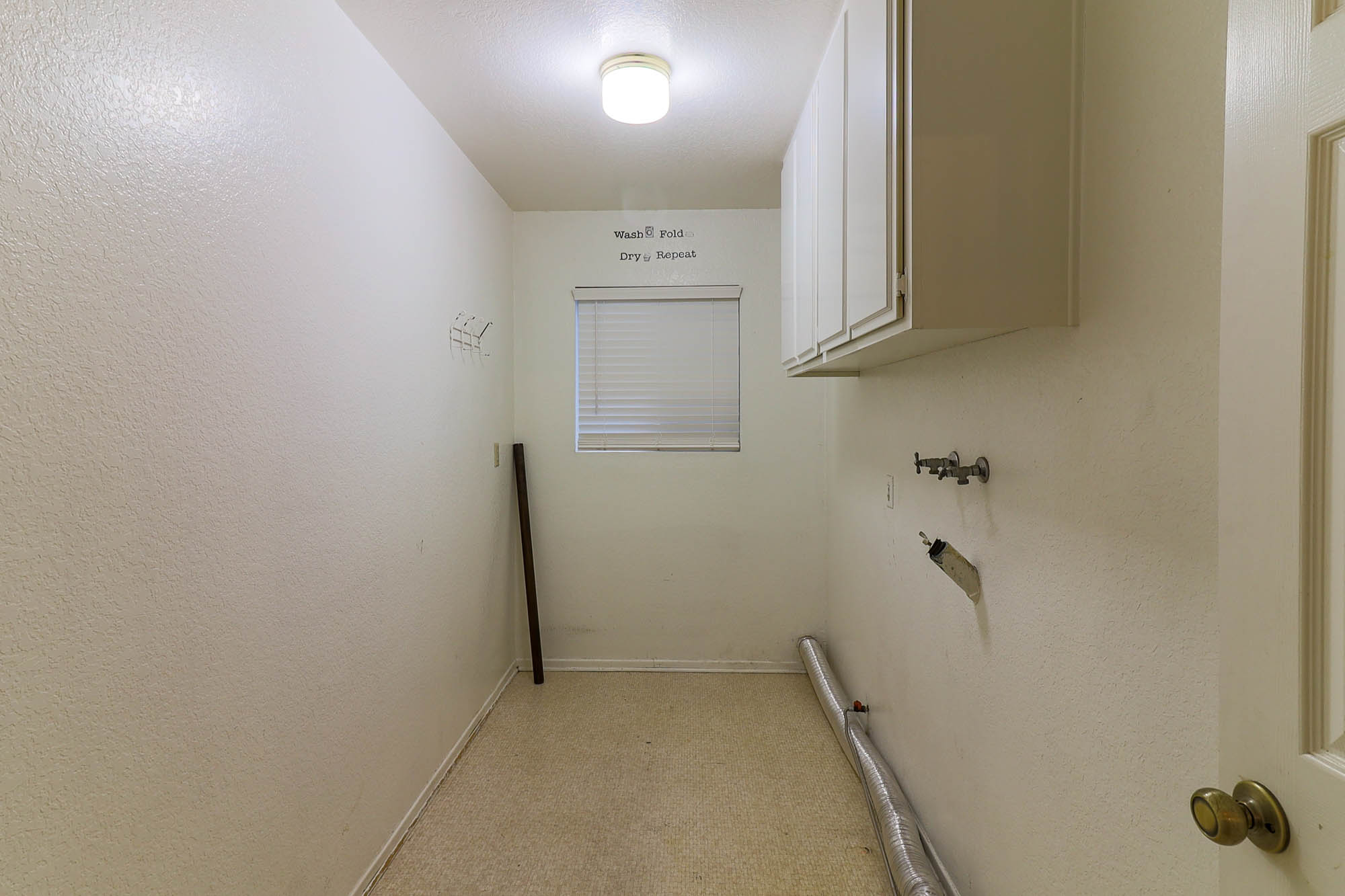 Brittlebush laundry room photo