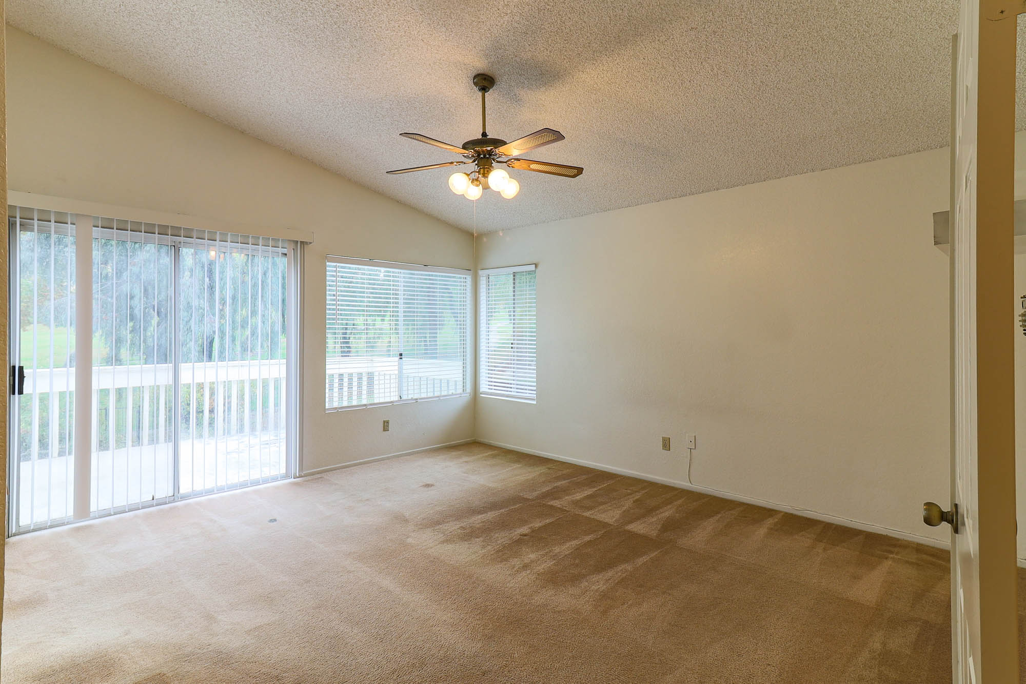 Brittlebush master bedroom photo