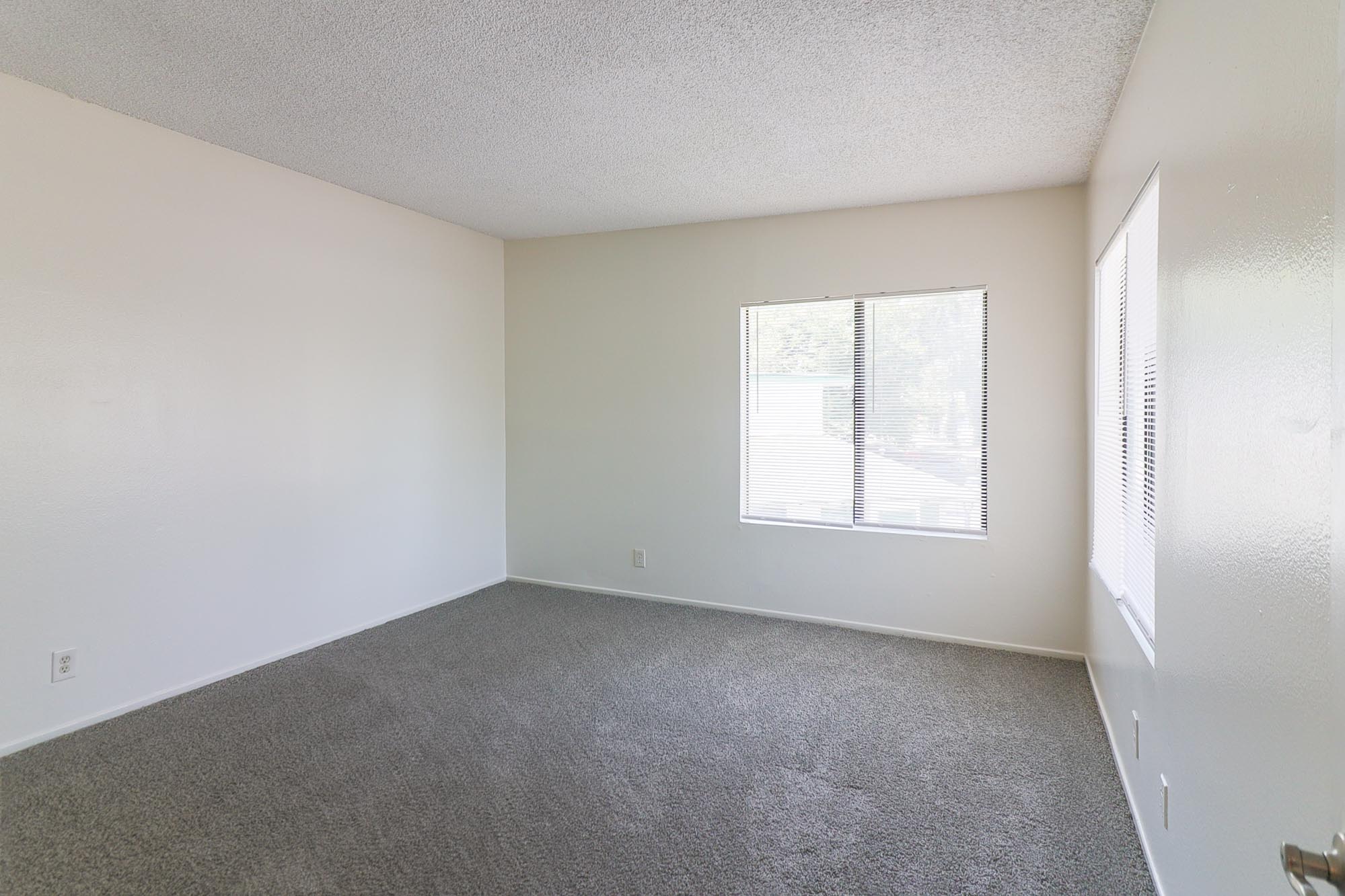Washington bedroom 2 photo