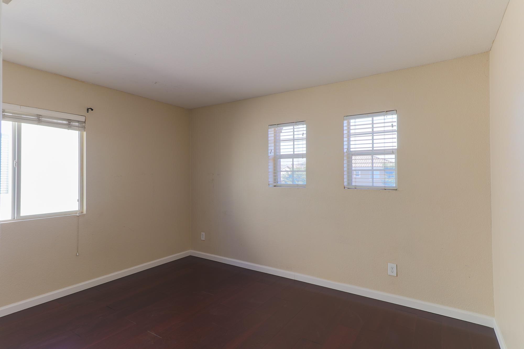 Pasture bedroom 2 photo