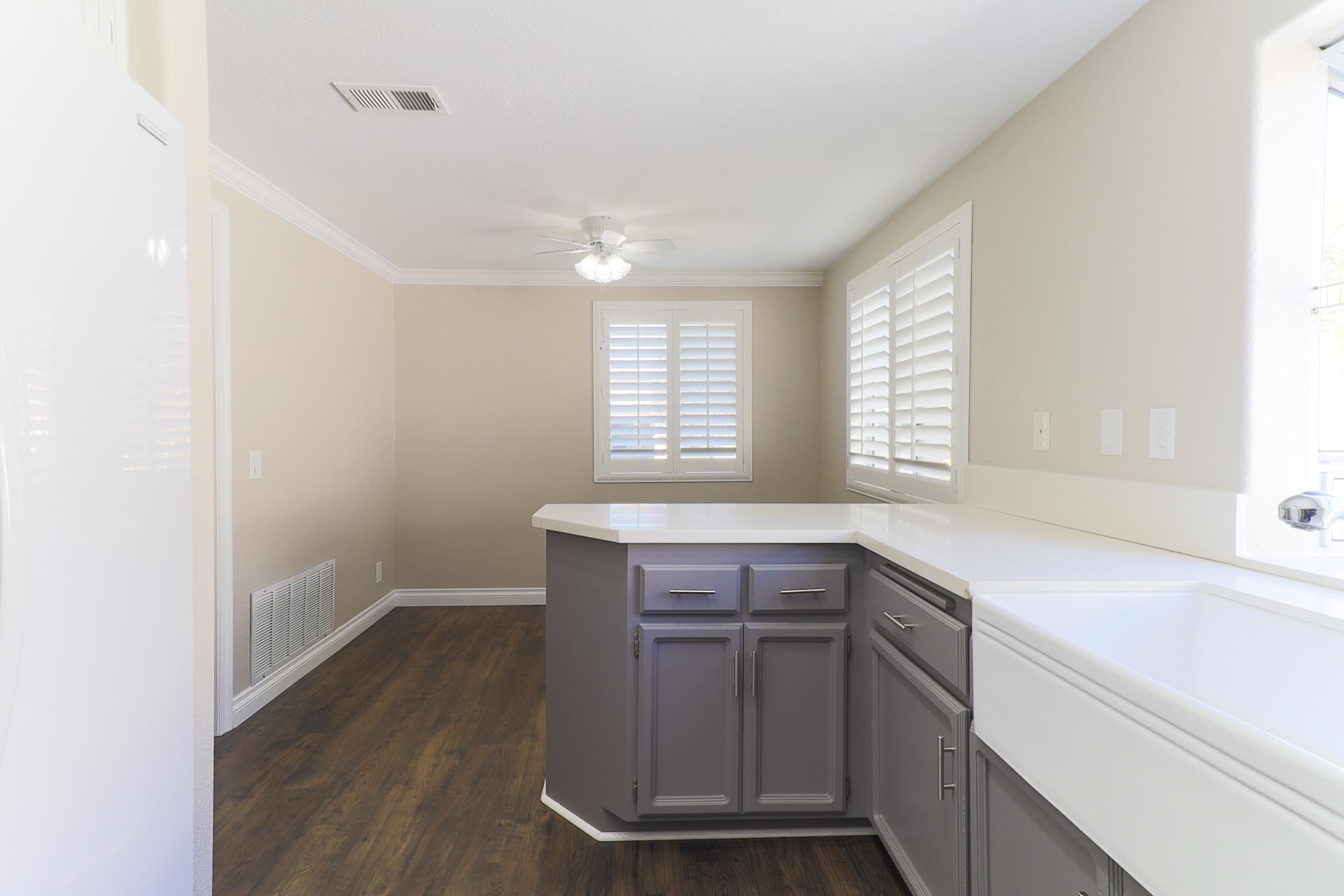 Corte Lorca kitchen and breakfast nook photo