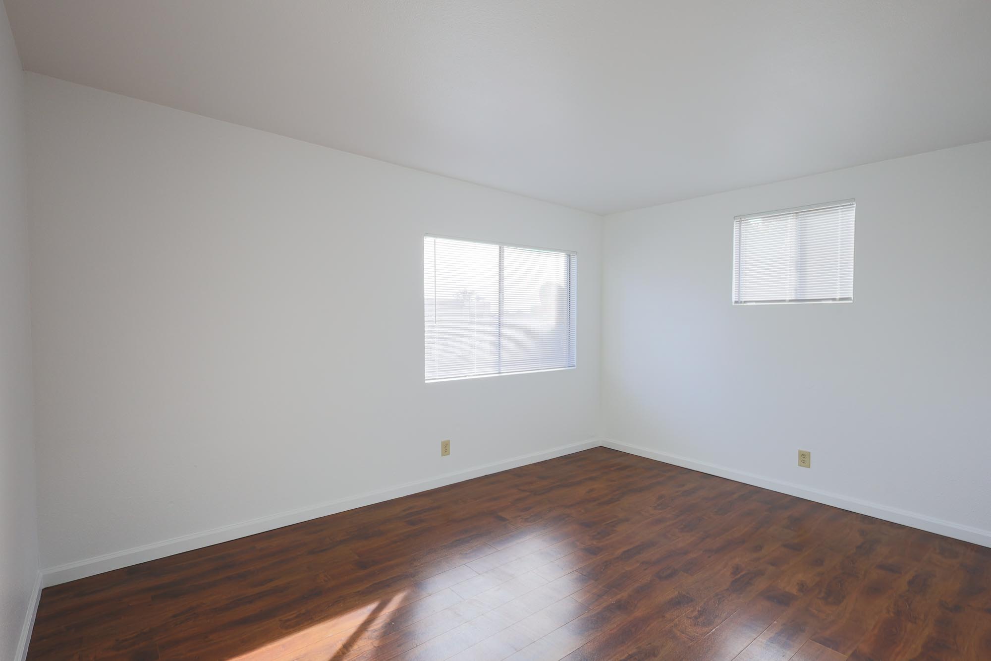 1080 N Verde Unit C bedroom 1photo