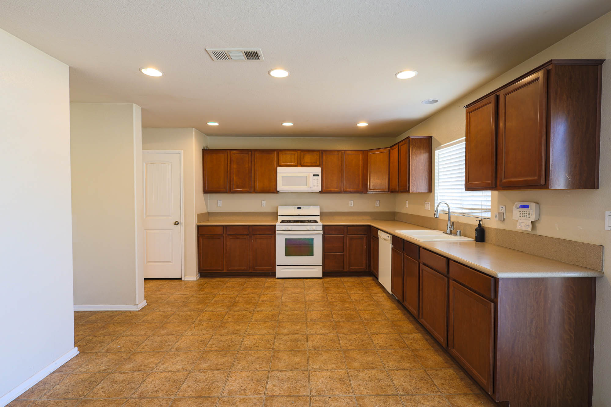 Candelaria kitchen photo