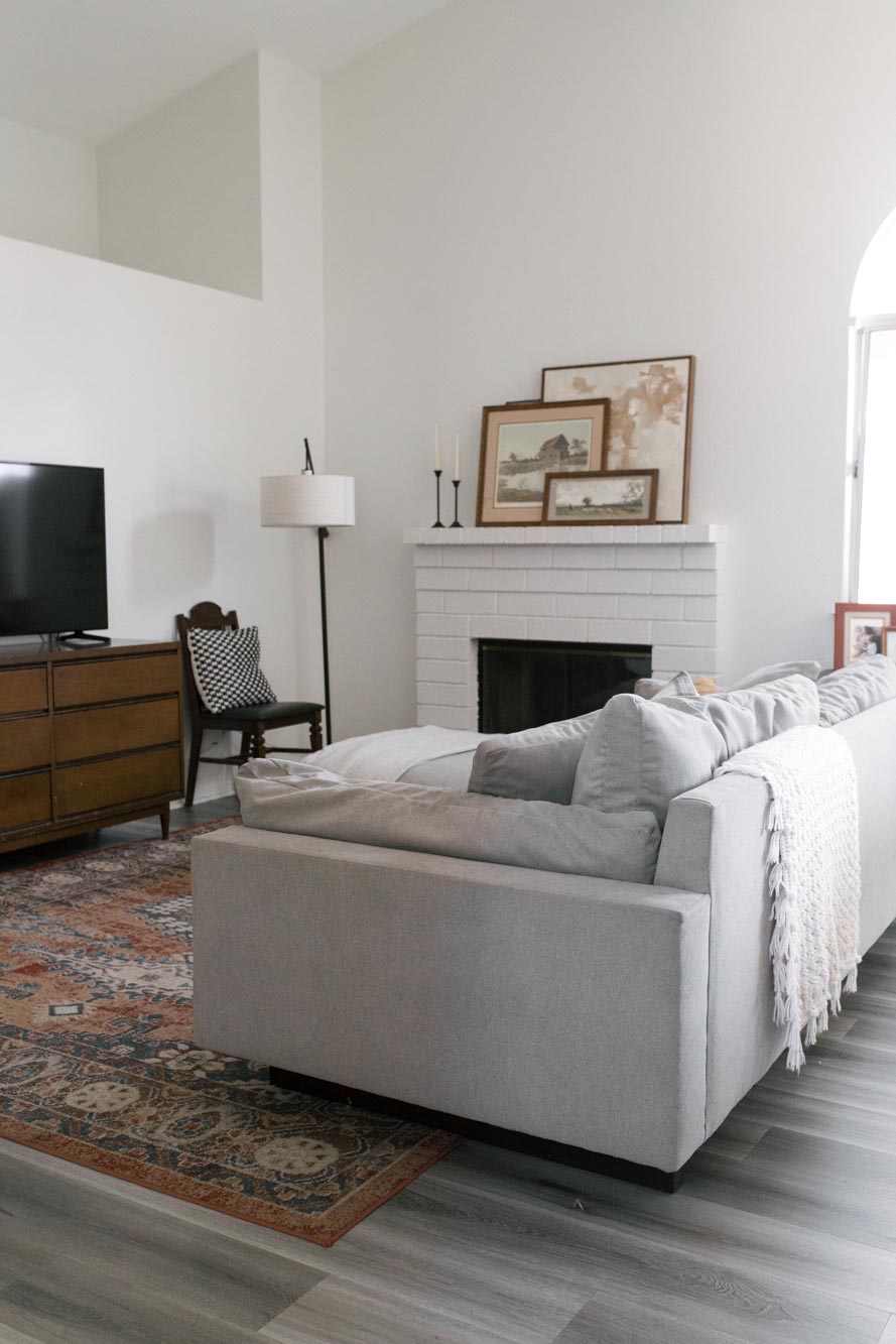 Burton family room photo