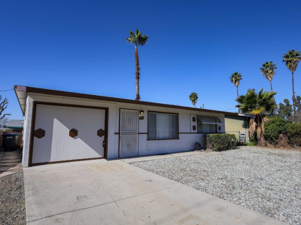 State front of home photo